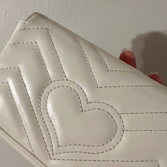 SOLD - GUCCI MARMONT LEATHER SUPER MINI BAG authentic gently worn cream bag - Picture 4 of 9